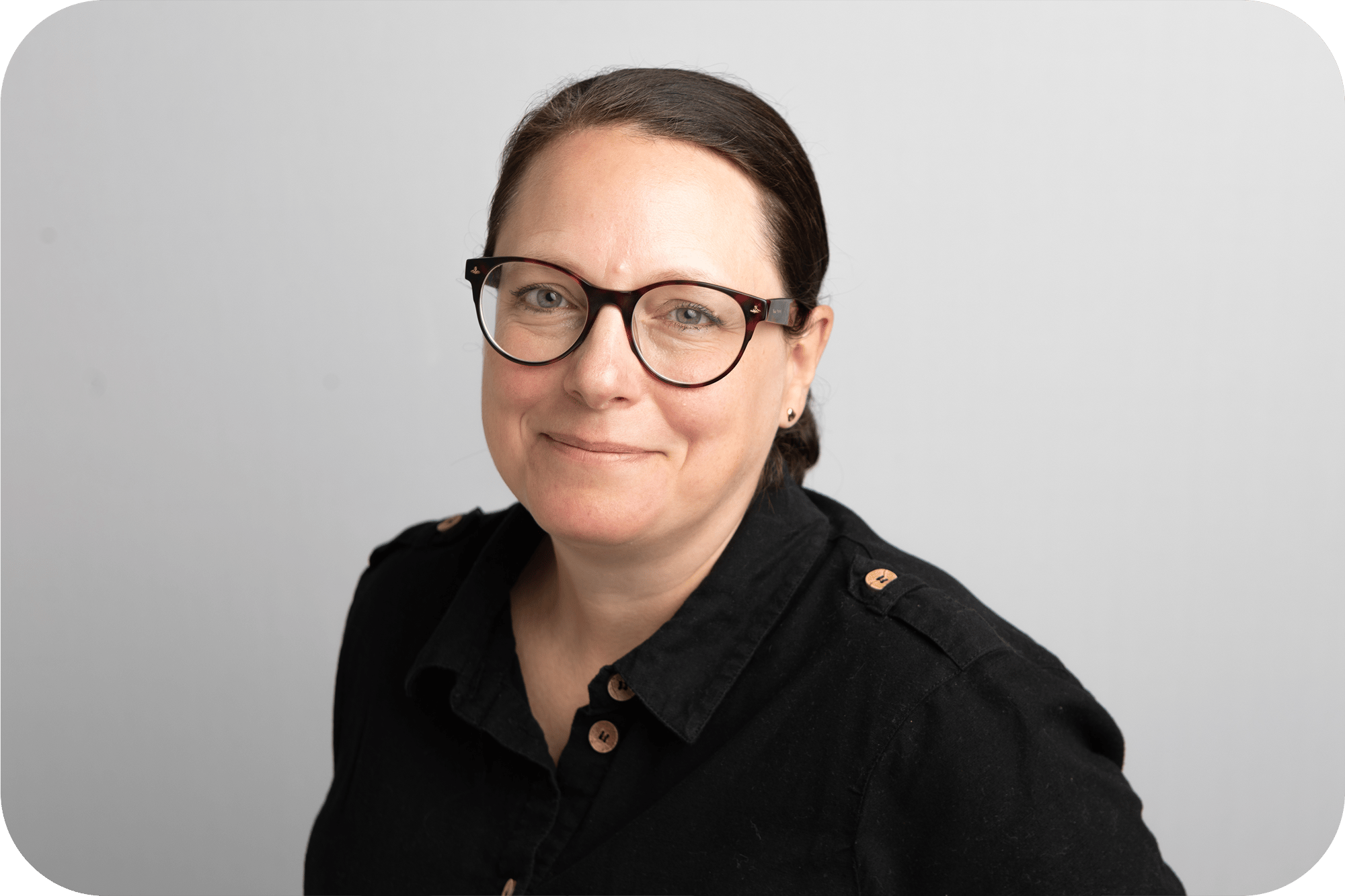 Jen SiwickiHeadshot 2024 Rounded Corners